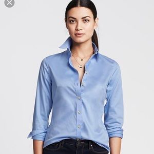 Sateen Non-Iron Fitted Blouse from Banana Republic